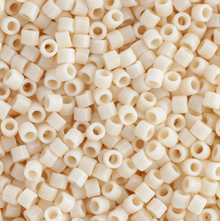 Delica 11/0 RD Dark Cream Opaque (0732v) Delica Beads