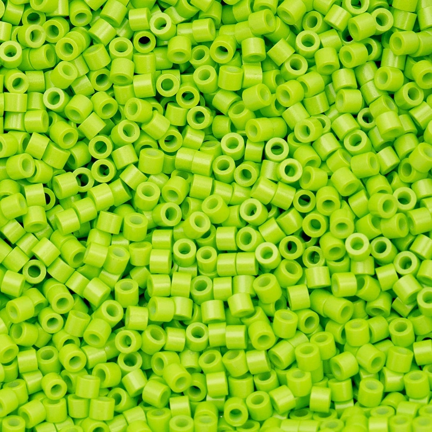 Cylin Bead 11/0 25g Bag – Opaque Green Neon Color Cylin Beads John Beads