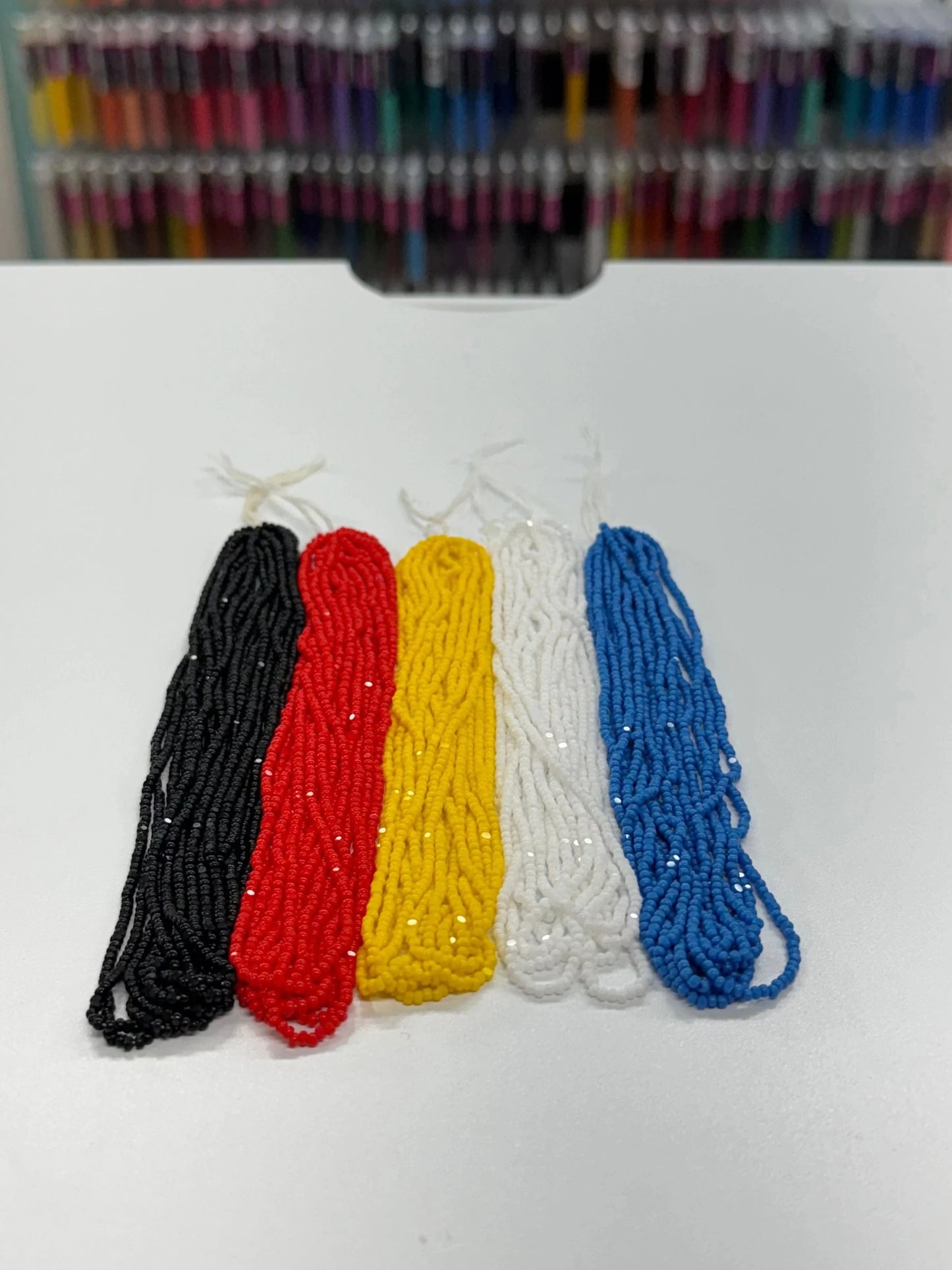 "Scared" Mi'kmaq Colours - 5 x 11/0 Charlotte Seed Beads (10g), Promotions Charlotte Cut Seedbeads