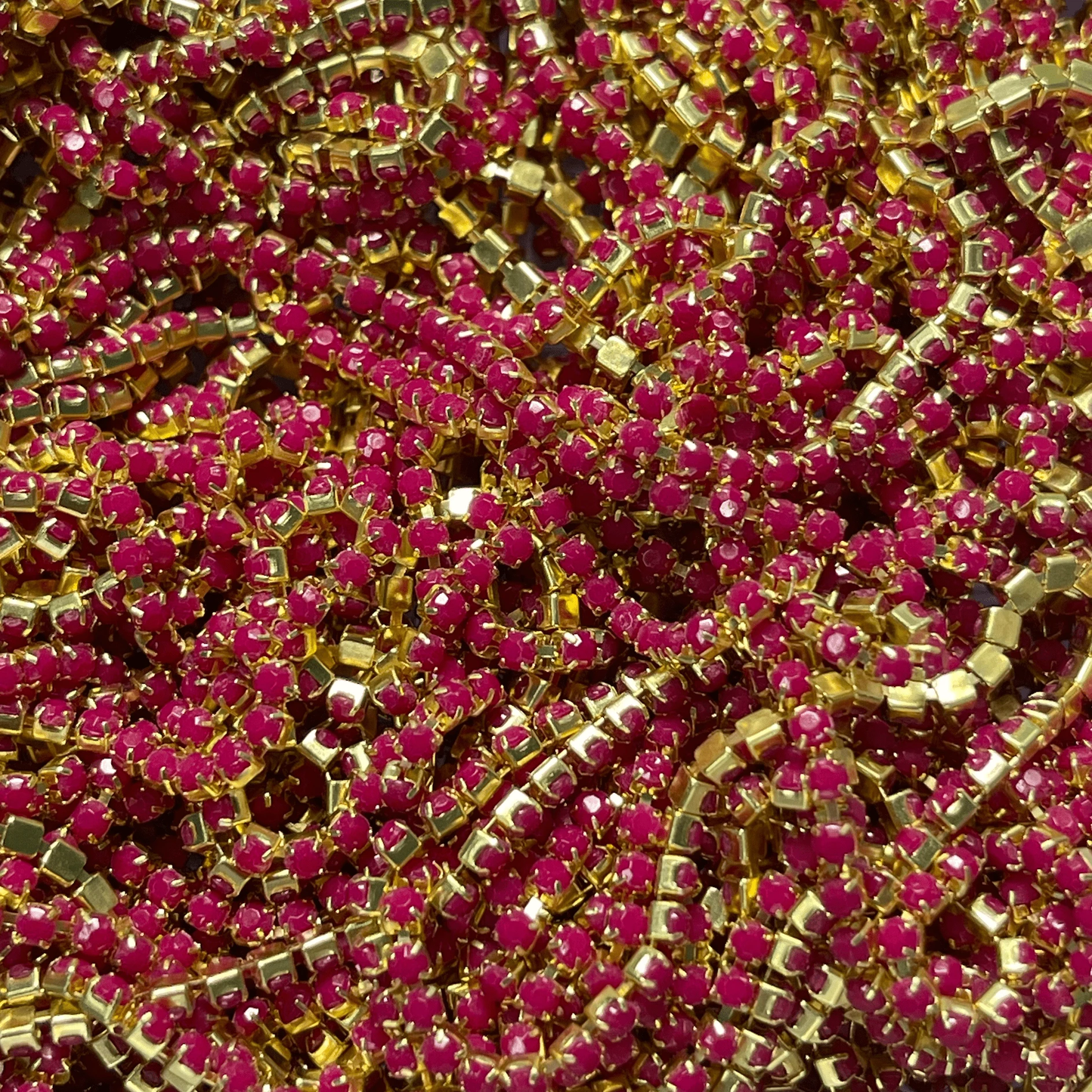 Ss6 Dark Raspberry Red Acrylic, Gold Metal Rhinestone Chain (Sold in 36") SS6 Metal Rhinestone Chain
