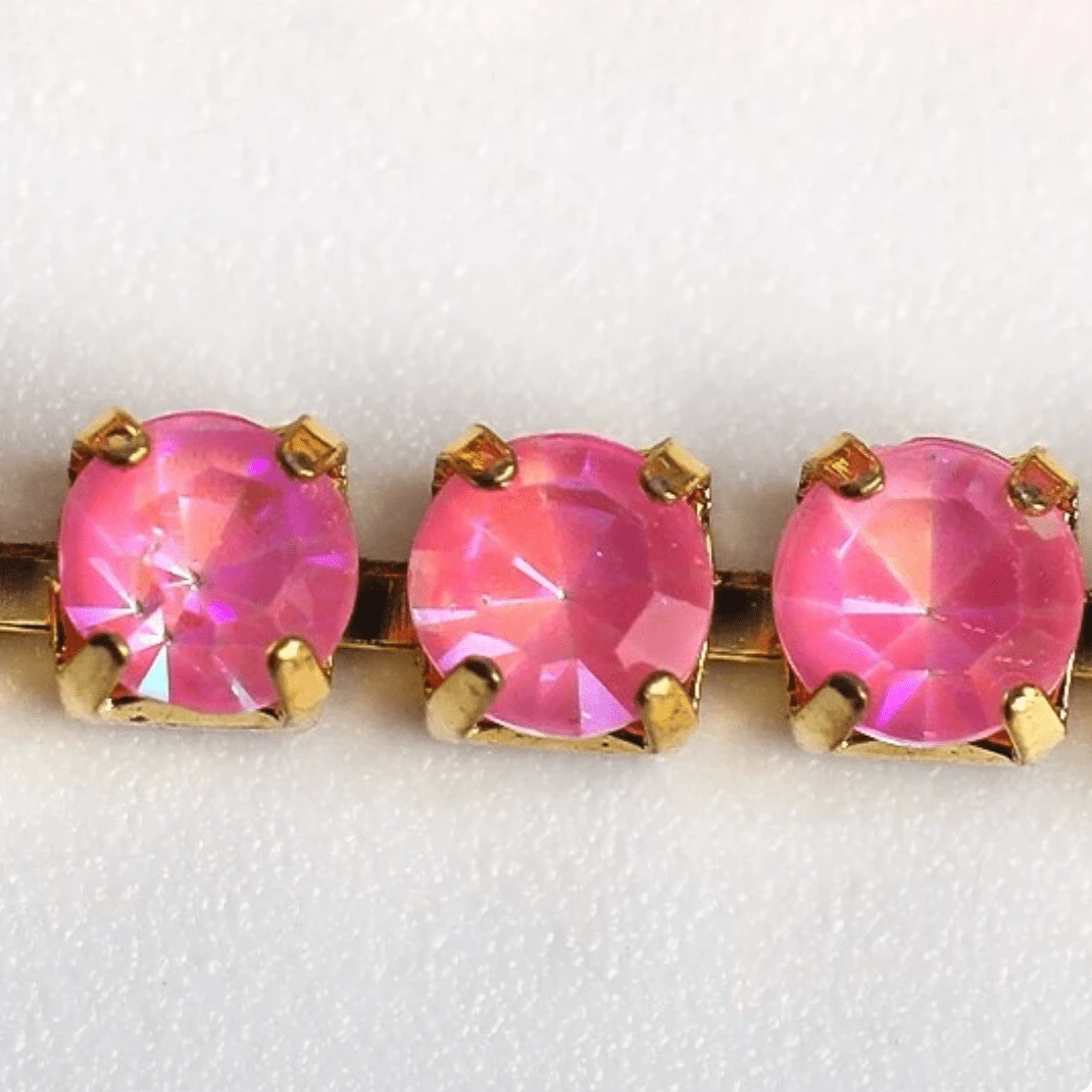 Ss6 Pink Neon Opal Stone on Gold Metal Rhinestone Chain (Sold in 36") SS6 Metal Rhinestone Chain