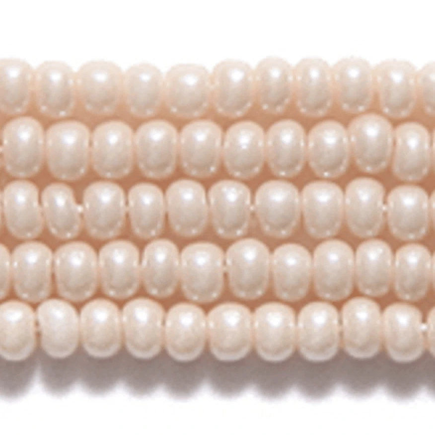 Preciosa Ornela 10/0 Preciosa Seed Beads 10/0 Blush Terra Opaque Preciosa Seed Beads *Limited time Hank #10SB153-TA