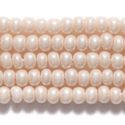 Preciosa Ornela 10/0 Preciosa Seed Beads 10/0 Blush Terra Opaque Preciosa Seed Beads *Limited time Hank #10SB153-TA