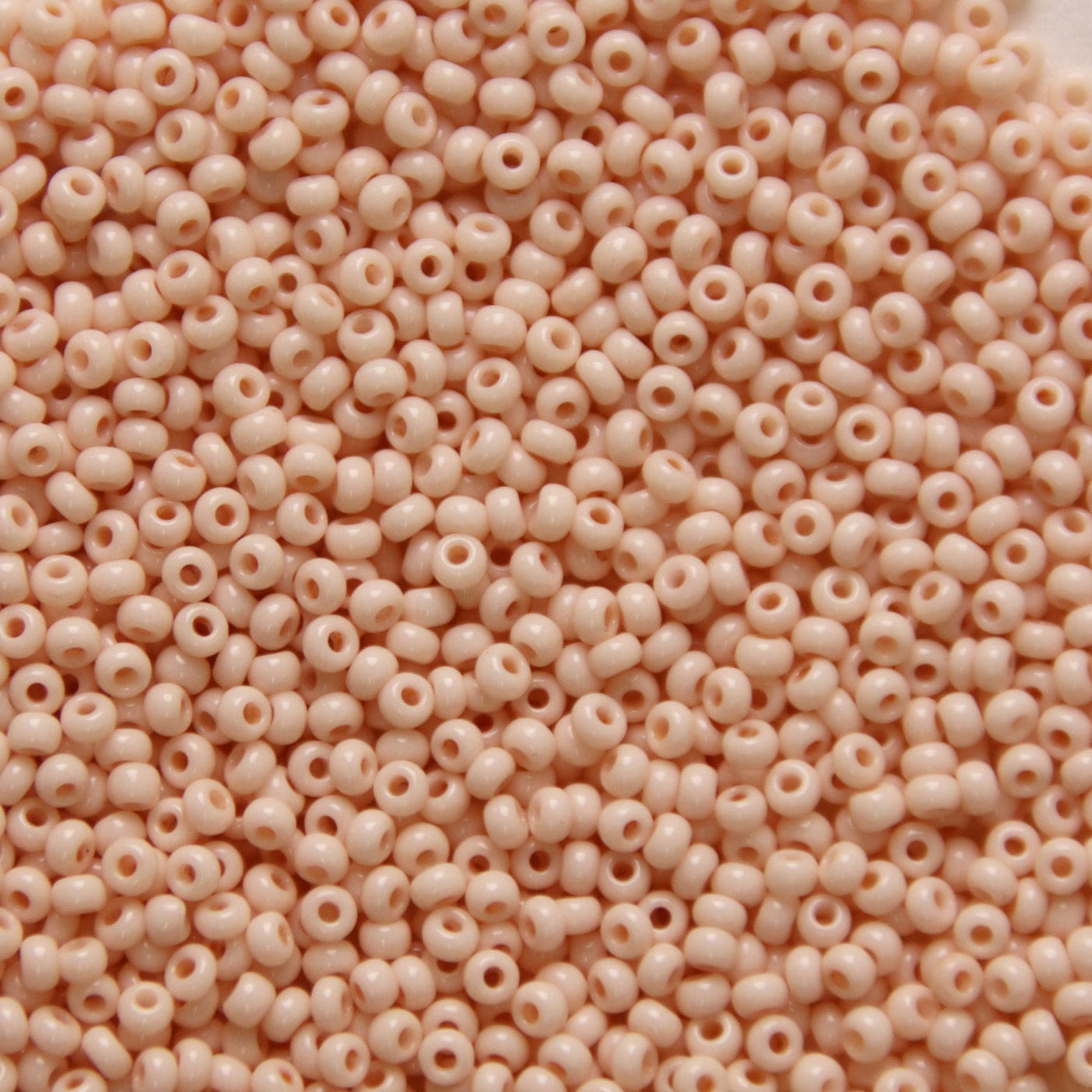 Preciosa Ornela 10/0 Preciosa Seed Beads 10/0 Light Peach Orange Opaque *Rare*, Preciosa Seed Beads *NEW*