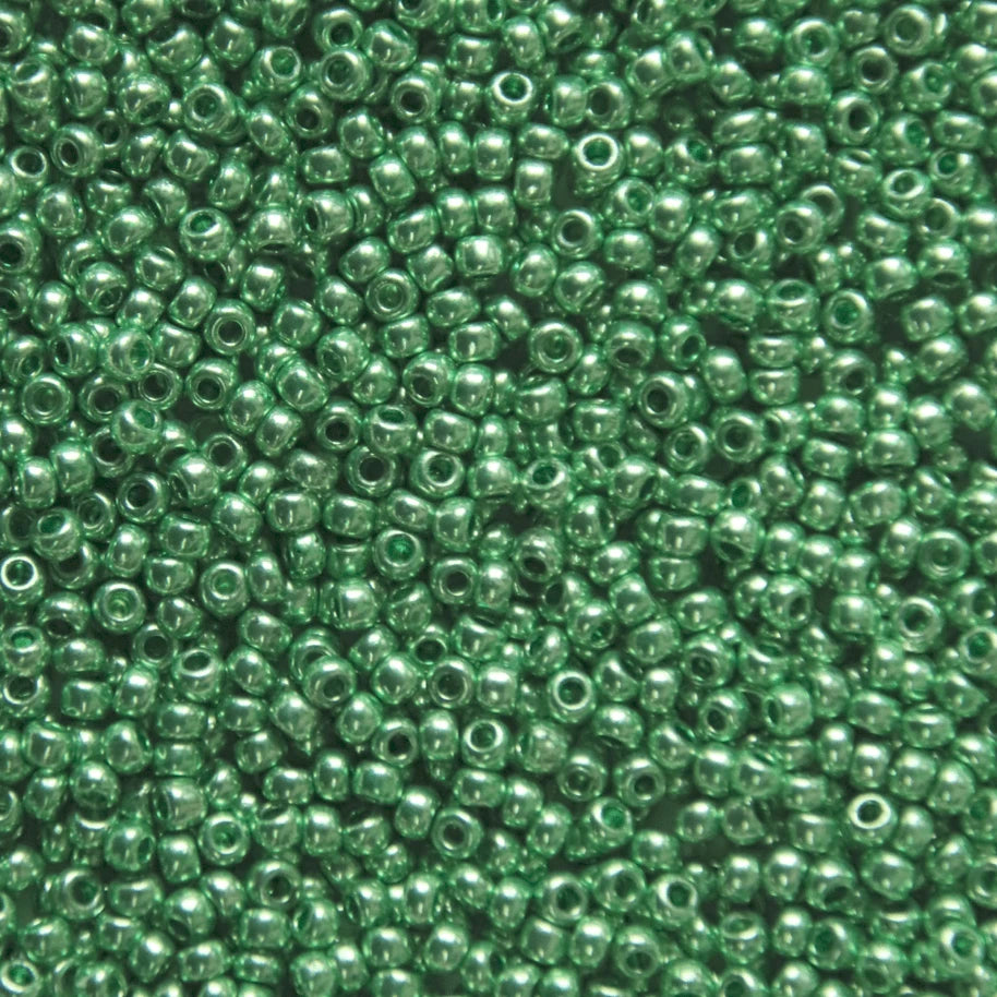 10/0 Metallic Bright Green, Preciosa Seed beads 10/0 Preciosa Seed Beads