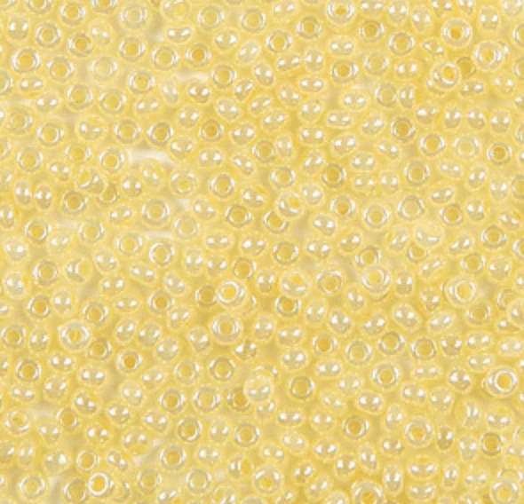 Preciosa Ornela 10/0 Preciosa Seed Beads 10/0 Shell Ivory Pearlized, Preciosa Seed Beads *NEW*