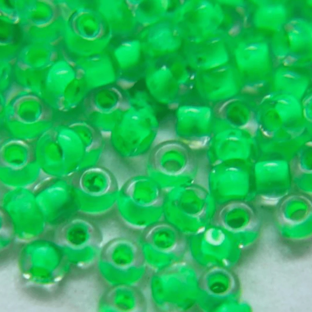 11/0 Charlotte Cut Seed Bead- Colour Lined Neon Green *10g Hank* Charlotte Cut Seedbeads