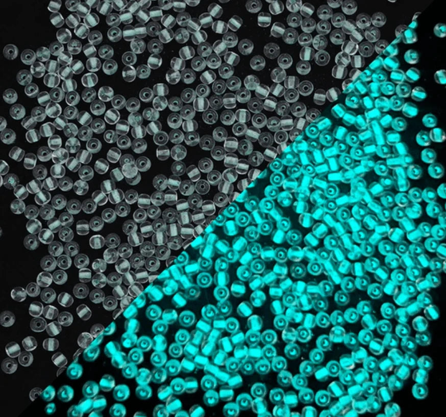 11/0 Japanese Seedbeads, GLOW IN DARK -Robin Egg Blue Lined to Blue GLOW 5.2g 11/0 TOHO Seed Beads