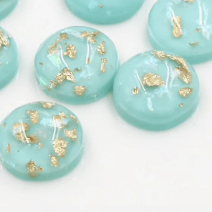 Sundaylace Creations & Bling Resin Gems 12mm & 10mm Princess Jasmine Turquoise, with Built-in Foil, Dome, Glue-on, Resin Gem
