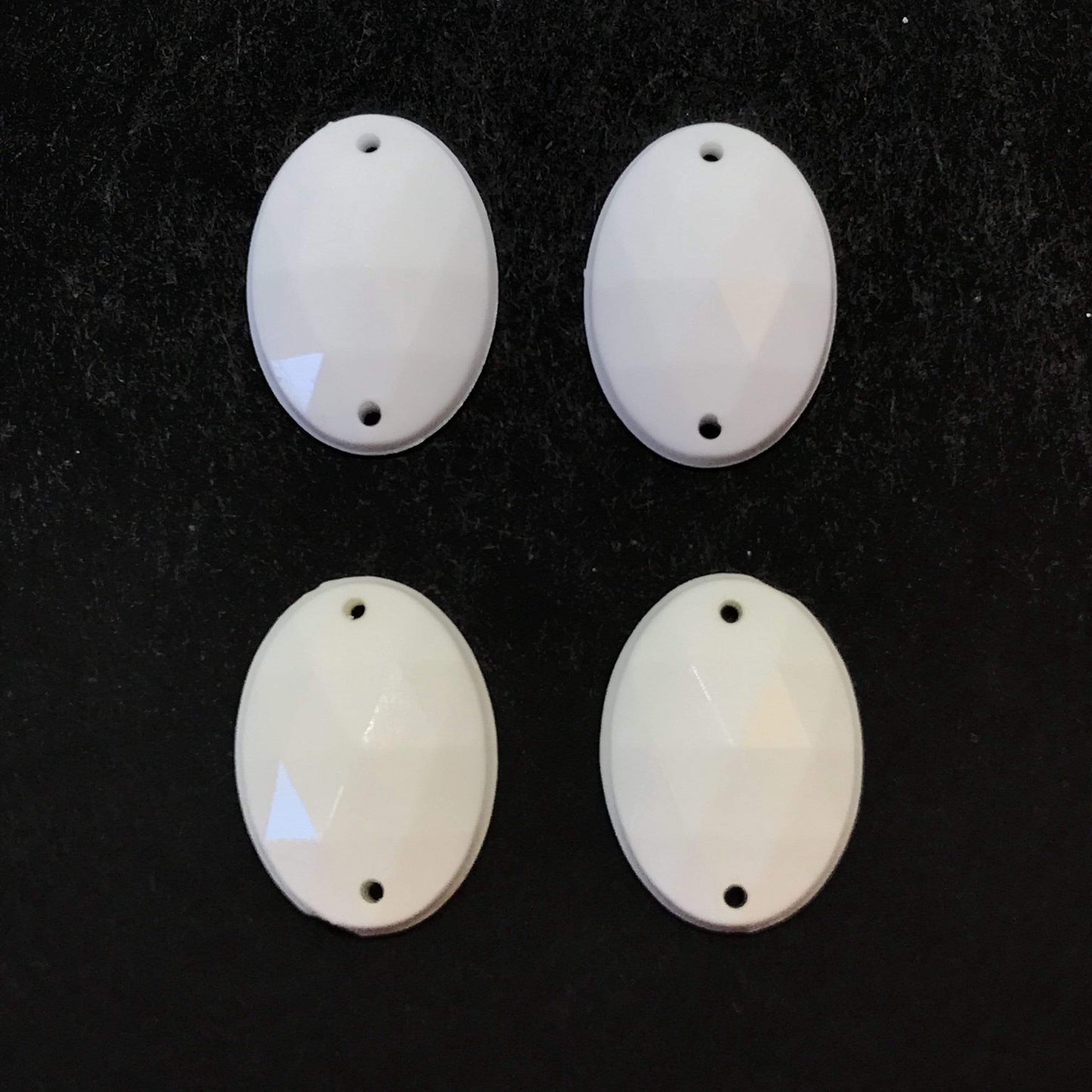 Sundaylace Creations & Bling Resin Gems 13*18mm OVAL White and Ivory Opaque Resin Gem
