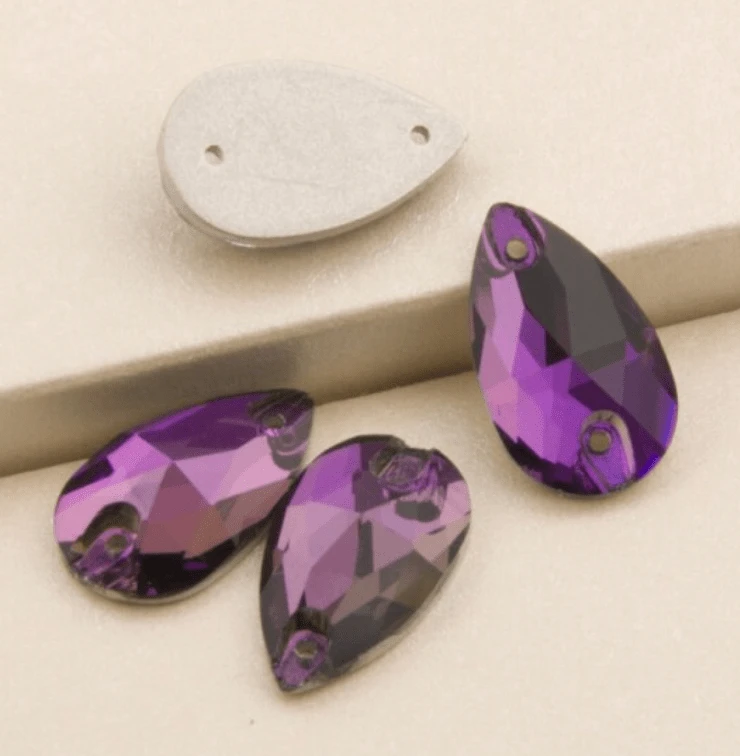 Sundaylace Creations & Bling Glass Gems 13*22mm Purple-Burgundy Teardrop, Sew on, Glass gem