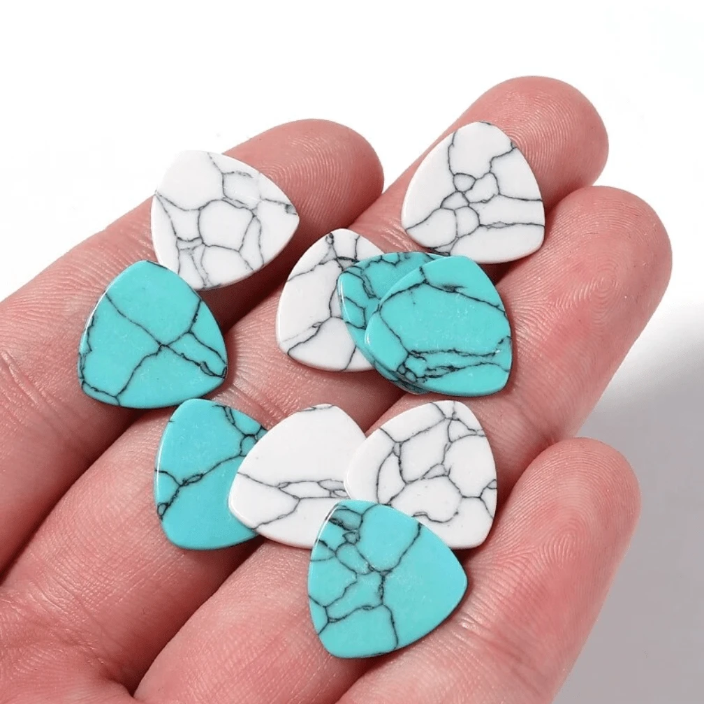 Sundaylace Creations & Bling Stone Gem 15mm Turquoise - Howlite Thin Trillion Triangle Shaped, Glue on, Stone Gem