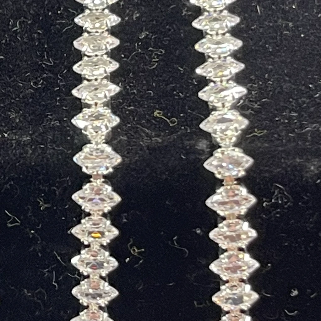 1.5*3.5mm (Tiny) Clear Rectangle 3*5mm & 3*4mm CLEAR DIAMOND STONE with Silver Rhinestone HIGH QUALITY Metal Chain, Sold in 18" *RARE* SS6 Metal Rhinestone Chain