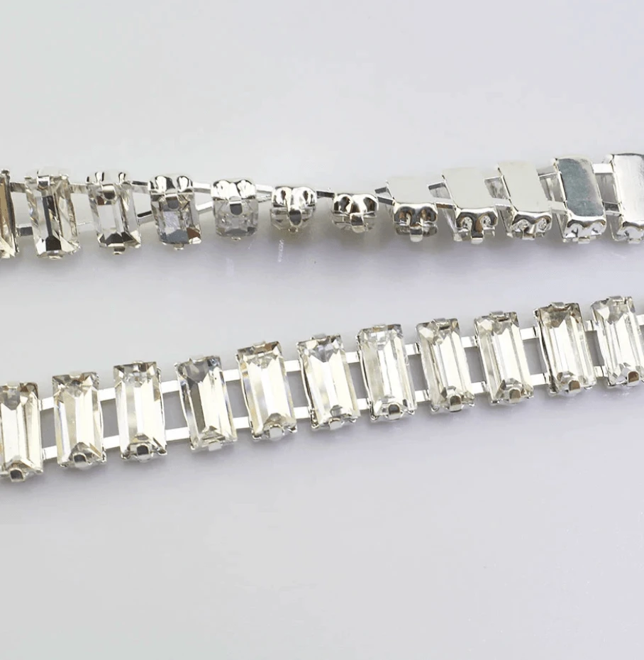 Sundaylace Creations & Bling SS6 Metal Rhinestone Chain 5*10mm Large CLEAR RECTANGLE STONE with Silver Rhinestone Metal Chain, Sold in 17.5" *RARE*