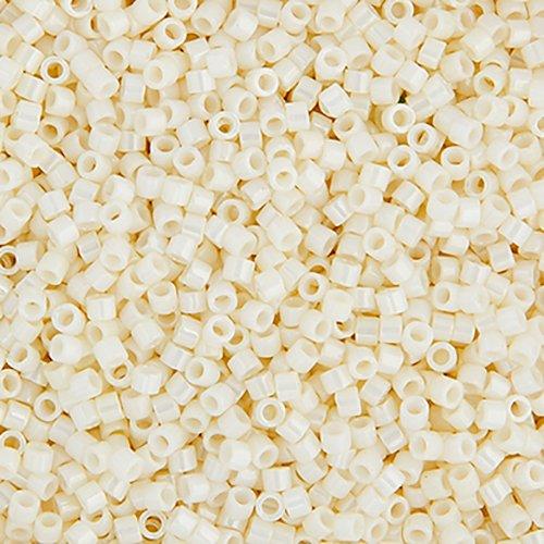 Sundaylace Creations & Bling Delica Beads Delica 11/0 RD Light Yellow Glazed Luster (0203v)