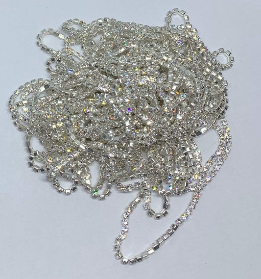 Sundaylace Creations & Bling SS4 Metal Rhinestone Chain Ss4 Clear Silver Metal Rhinestone Chain, Dense Chain, 33" inches