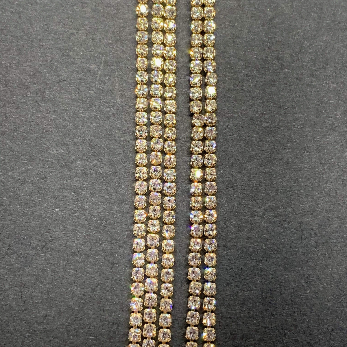 Sundaylace Creations & Bling SS4 Metal Rhinestone Chain Ss4 Clear Stone, Gold Metal Rhinestone Chain, Dense Chain, 33" inches