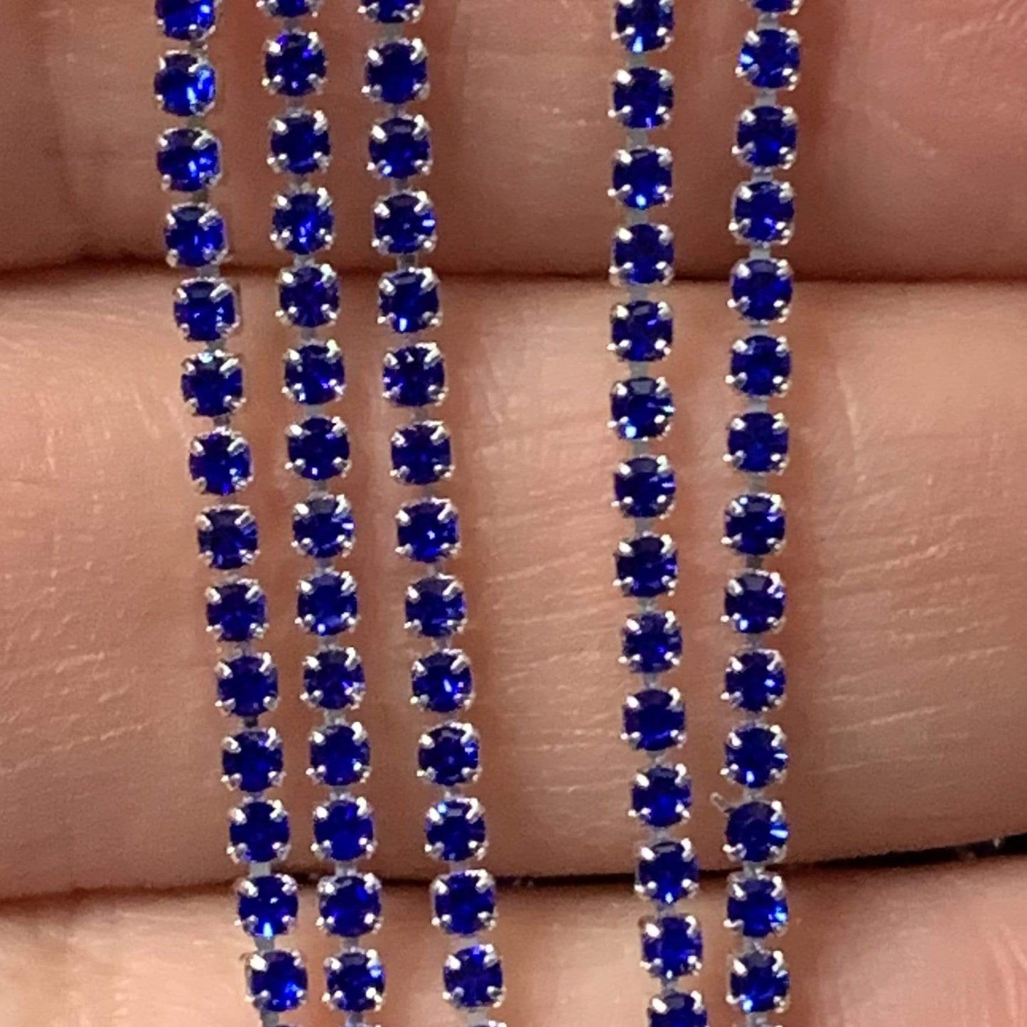 Sundaylace Creations & Bling SS4 Metal Rhinestone Chain Ss4 Cobalt Blue Stone, on Silver Metal Rhinestone Chain, Dense Chain 33"