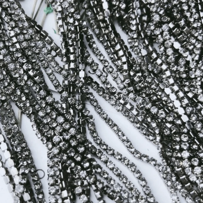 Sundaylace Creations & Bling SS4 Metal Rhinestone Chain Ss4 Grey Stone, on Gunmetal Metal Rhinestone Chain, Dense Chain 33"