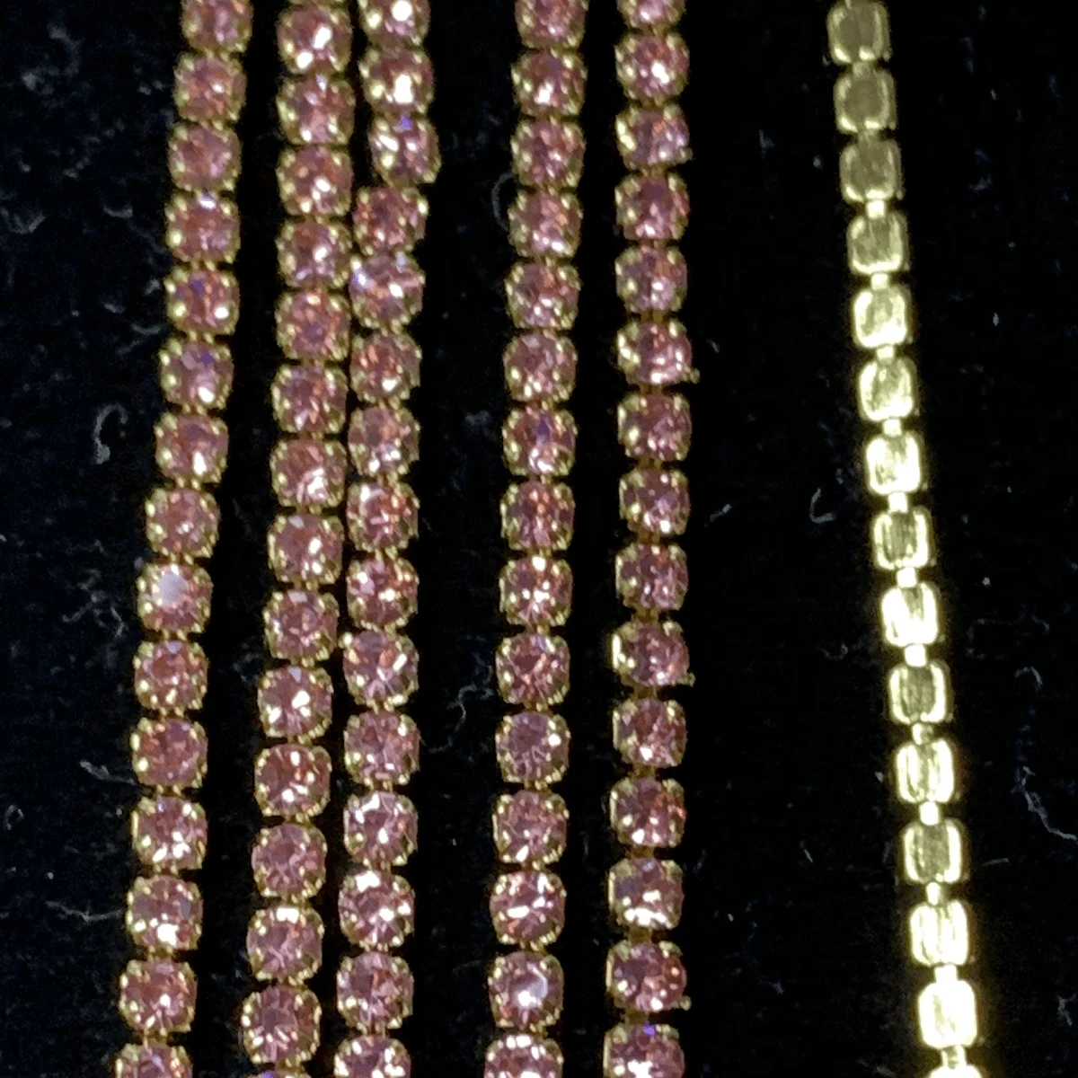 Sundaylace Creations & Bling SS4 Metal Rhinestone Chain Ss4 Pink on GOLD CHAIN Ss4 Pink Stone on Gold/rose gold/silver Metal Rhinestone Chain, Dense, 33''