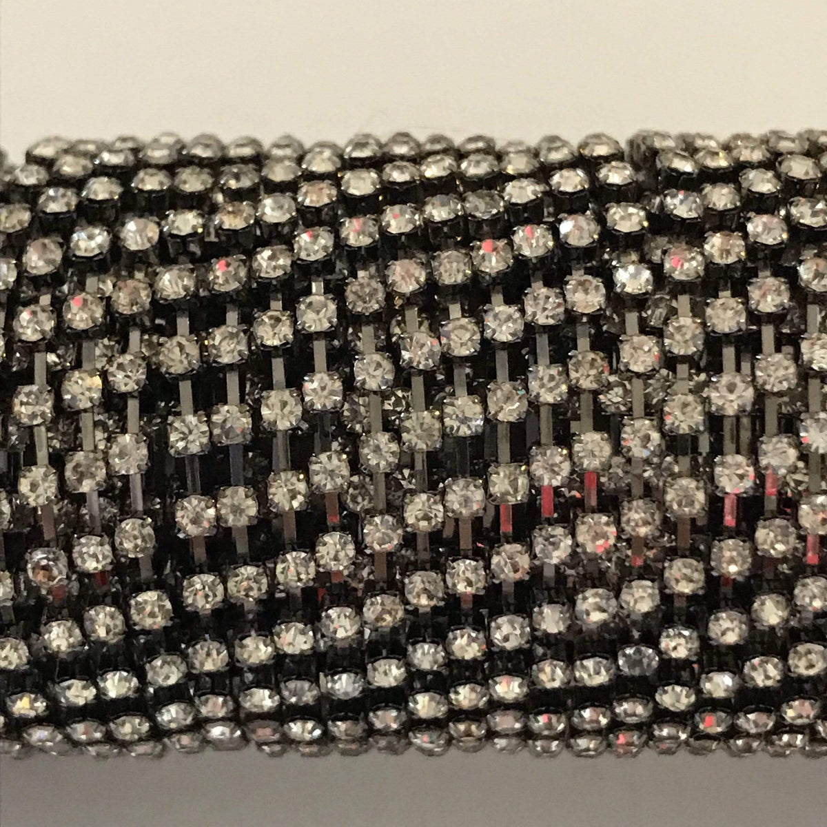 Sundaylace Creations & Bling SS6 Metal Rhinestone Chain SS6 Sparse Chain Ss6 Clear Stone Gunmetal Metal Rhinestone Chain, Sold per yard
