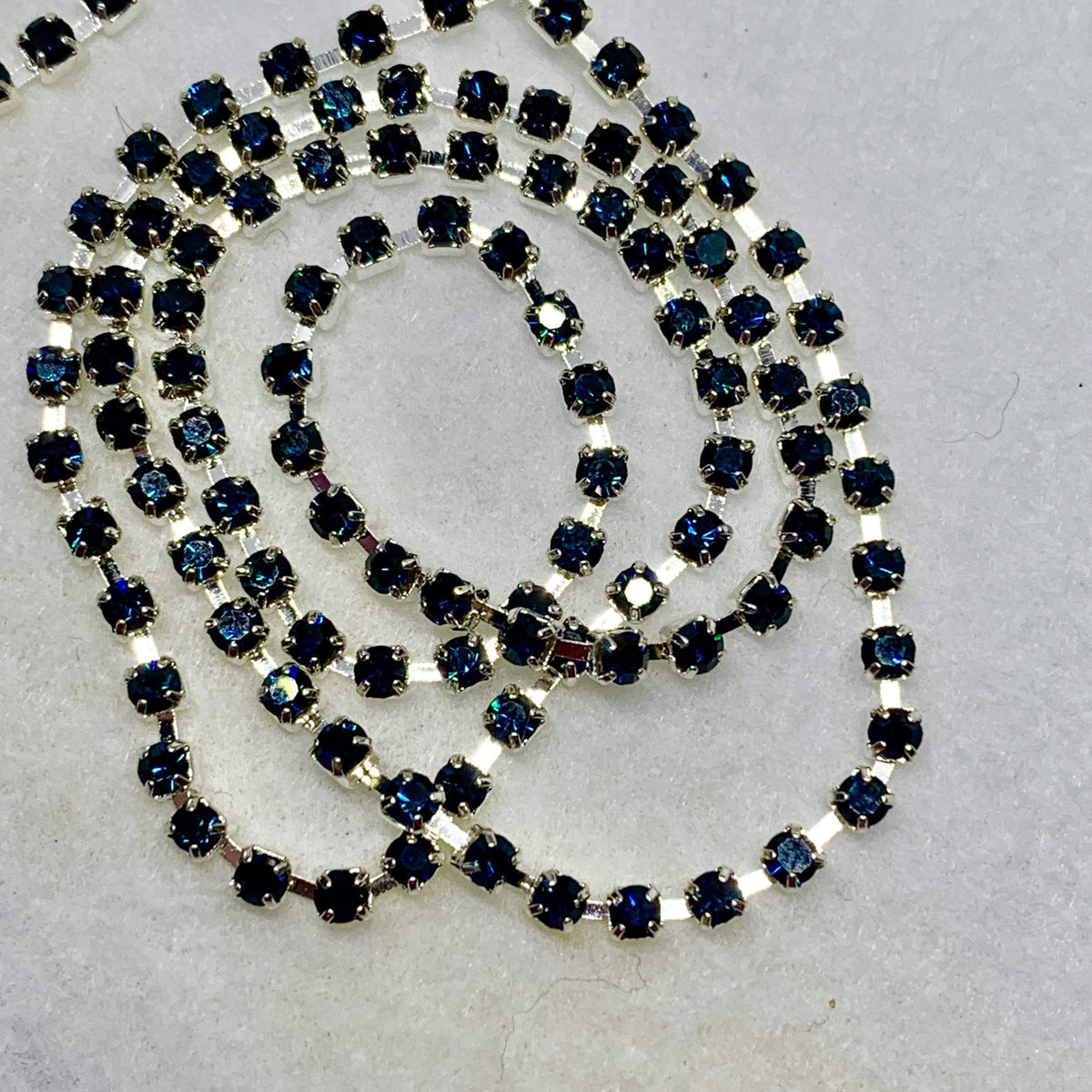 Sundaylace Creations & Bling SS6 Metal Rhinestone Chain Ss6 Montana Dark Blue Stone in Silver Sparse Metal Rhinestone Chain