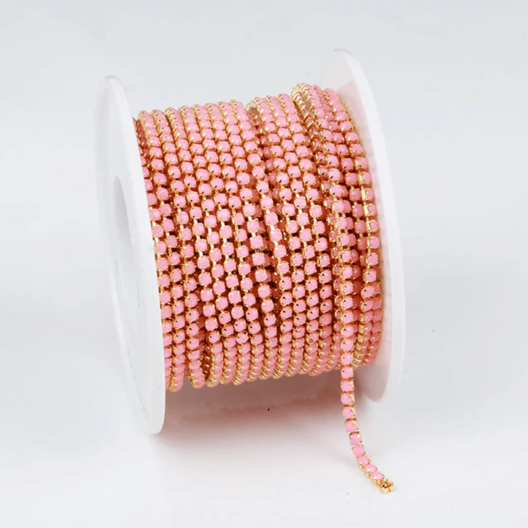Ss6 Salmon Pink Peach Acrylic Stone GOLD Metal Rhinestone Chain SS6 Metal Rhinestone Chain