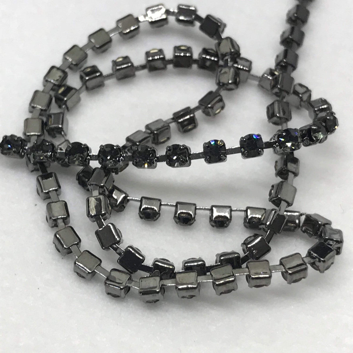 Sundaylace Creations & Bling SS6 Metal Rhinestone Chain Ss6 & Ss12 Grey Stone in Gunmetal Metal Rhinestone Chain