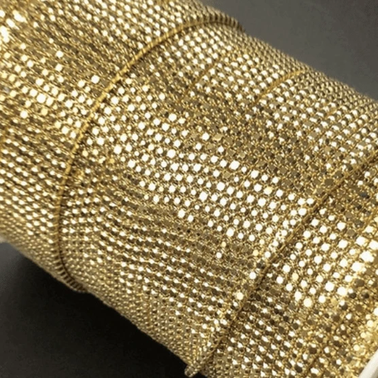 Sundaylace Creations & Bling Ss6 Plastic Rhinestone Banding Rope Ss6 & Ss4 Metallic GOLD Stone, on Gold Metal Rhinestone Chain *NEW 2021*