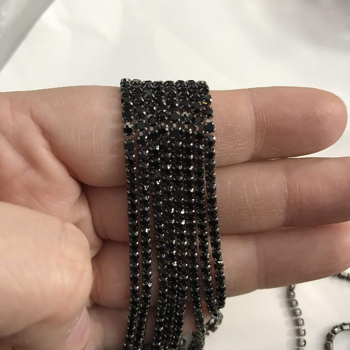 Sundaylace Creations & Bling SS6 Metal Rhinestone Chain Ss6 (2mm) Ss6, Ss8, Ss10, Ss12 Black Rhinestone Metal in Gunmetal Chain (Black Stone on Gunmetal Chain)