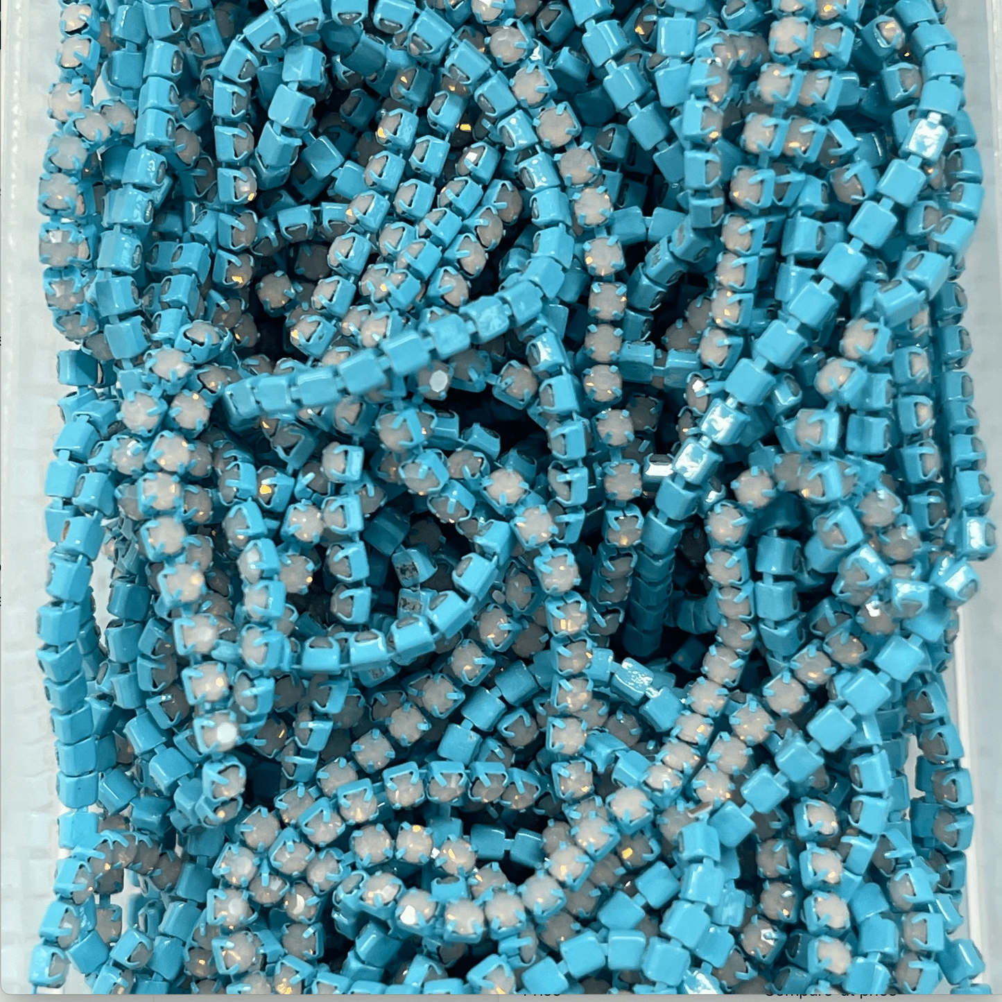 Ss6 White OPAL Stone on Sky Blue Colour Metal Rhinestone Chain, (Sold in Yard) SS6 Metal Rhinestone Chain