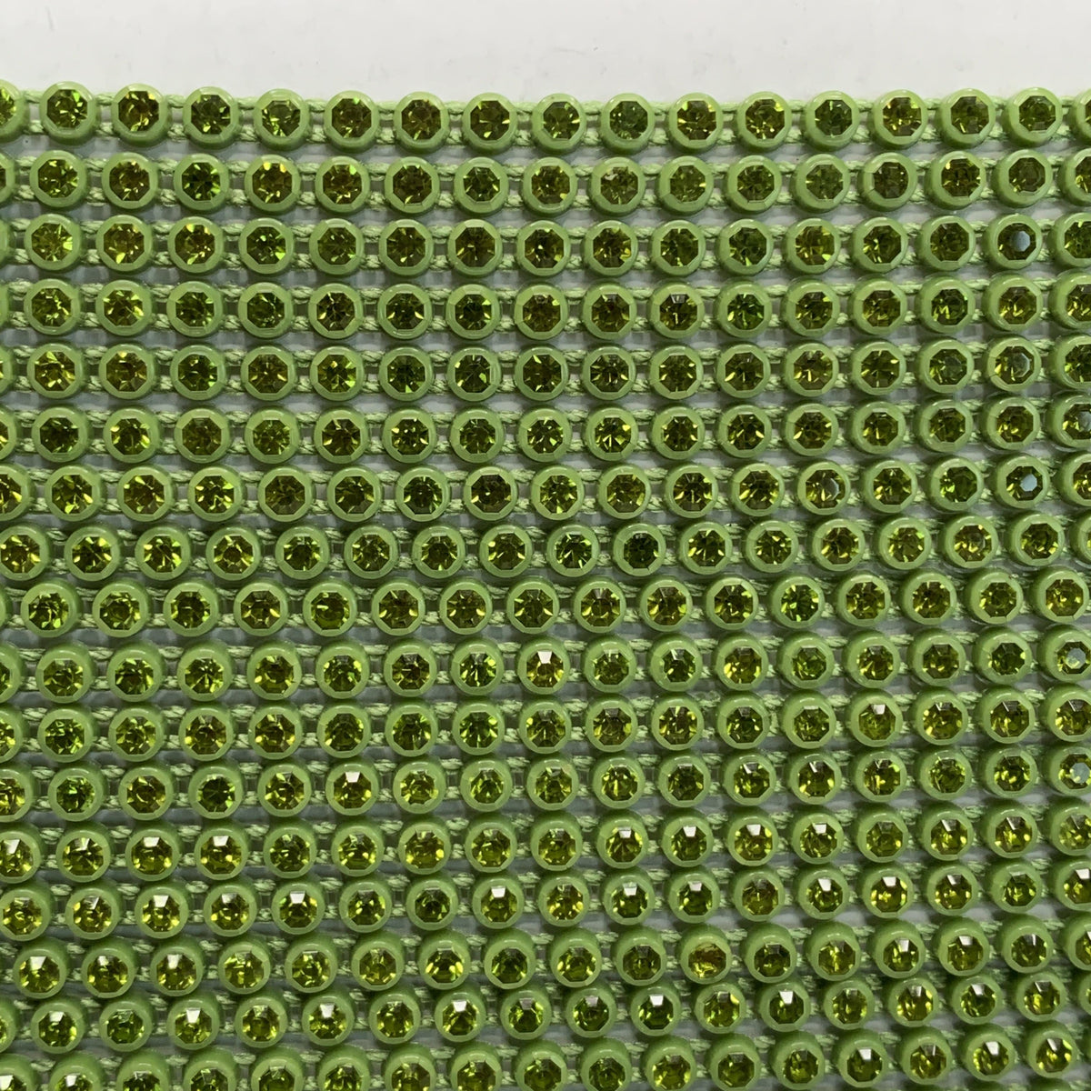Sundaylace Creations & Bling Ss8 Plastic Rhinestone Banding Rope Ss8 Plastic Rhinestone Chain Banding, Olive Green in Dark Green Plastic Rhinestone Chain Rope, Sold in yard