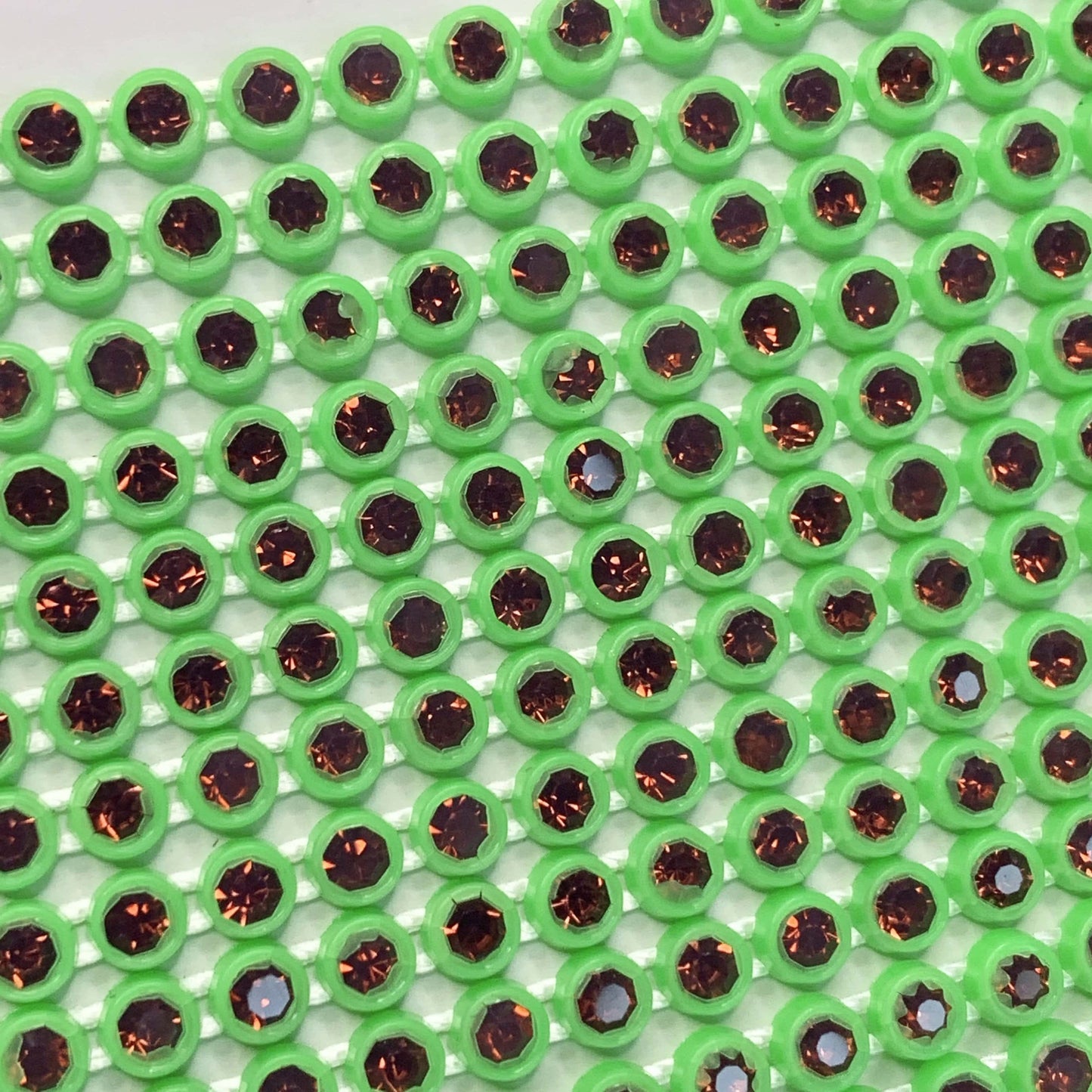 Sundaylace Creations & Bling Ss6 Plastic Rhinestone Banding Rope Ss8 Plastic Rhinestone Chain Banding, Raspberry Burgundy in Lime Green Plastic Rhinestone Chain