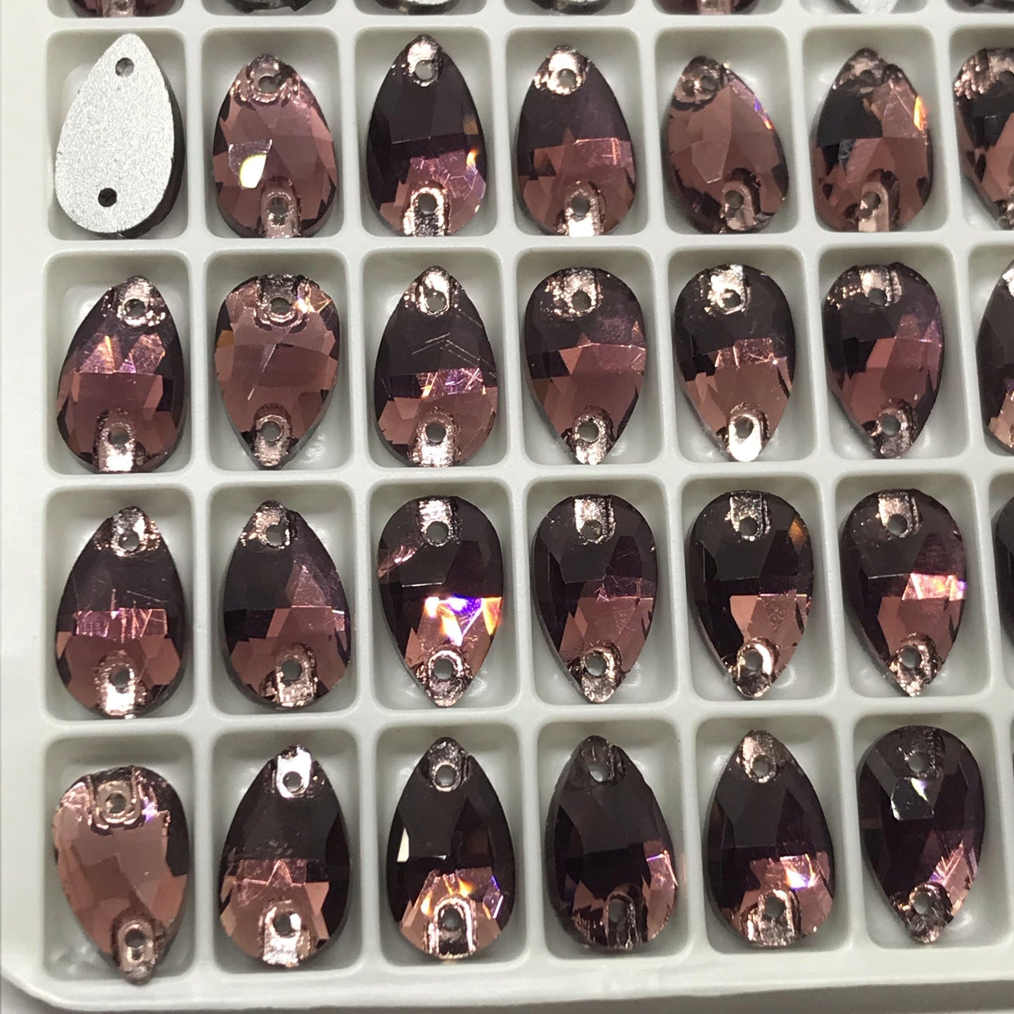 Sundaylace Creations & Bling Glass Gem Wine Red *Burgundy* Teardrop, 7*12mm, 11*18mm, 13*22mm, & 17*28mm, Sew on Glass gem