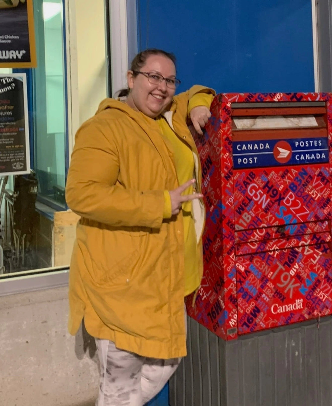 📦 The Red Box 📮 That Changed Everything: How I Fought (and Harassed) Canada Post—and Won 🏆 Sundaylace Creations & Bling