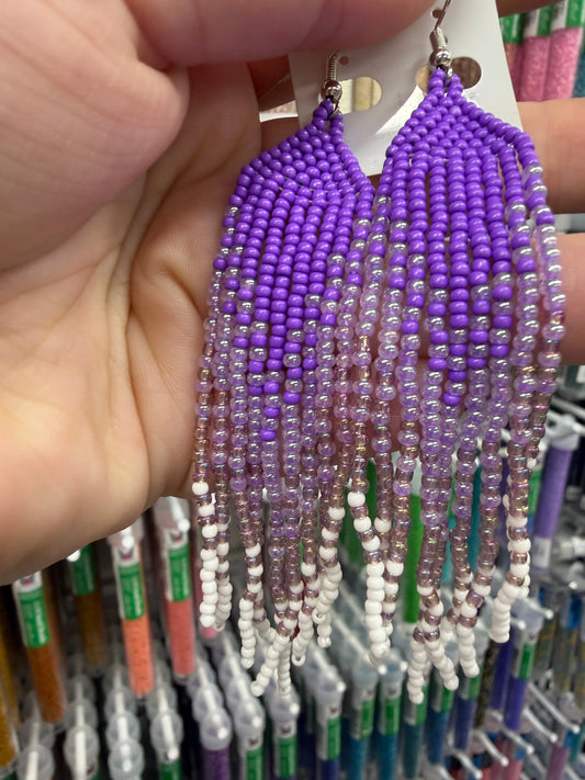 Auntie tip: It's time to stop using this thread… 🧵 for Dangle Earrings!