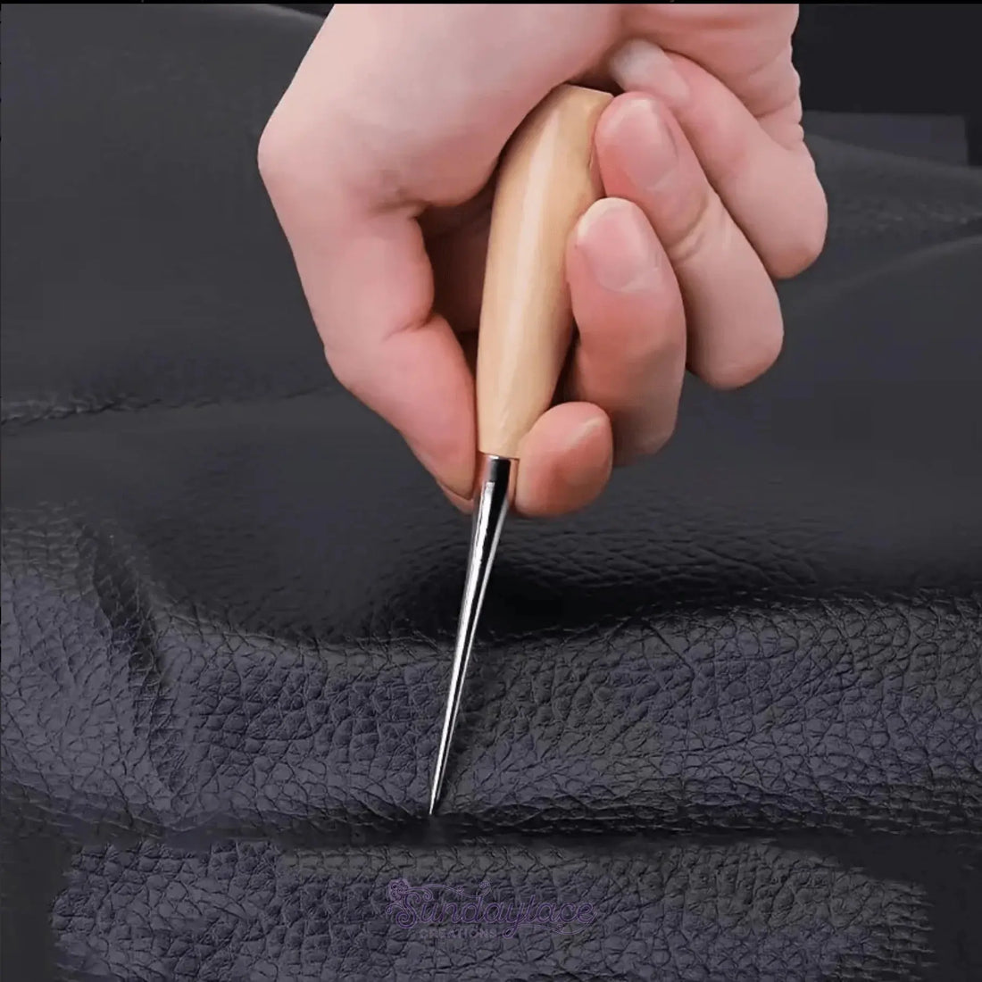 Beaded-Graduation-Cap-Tutorial-by-Elias-Jade-Need-is-Awl-and-Beads Sundaylace Creations & Bling