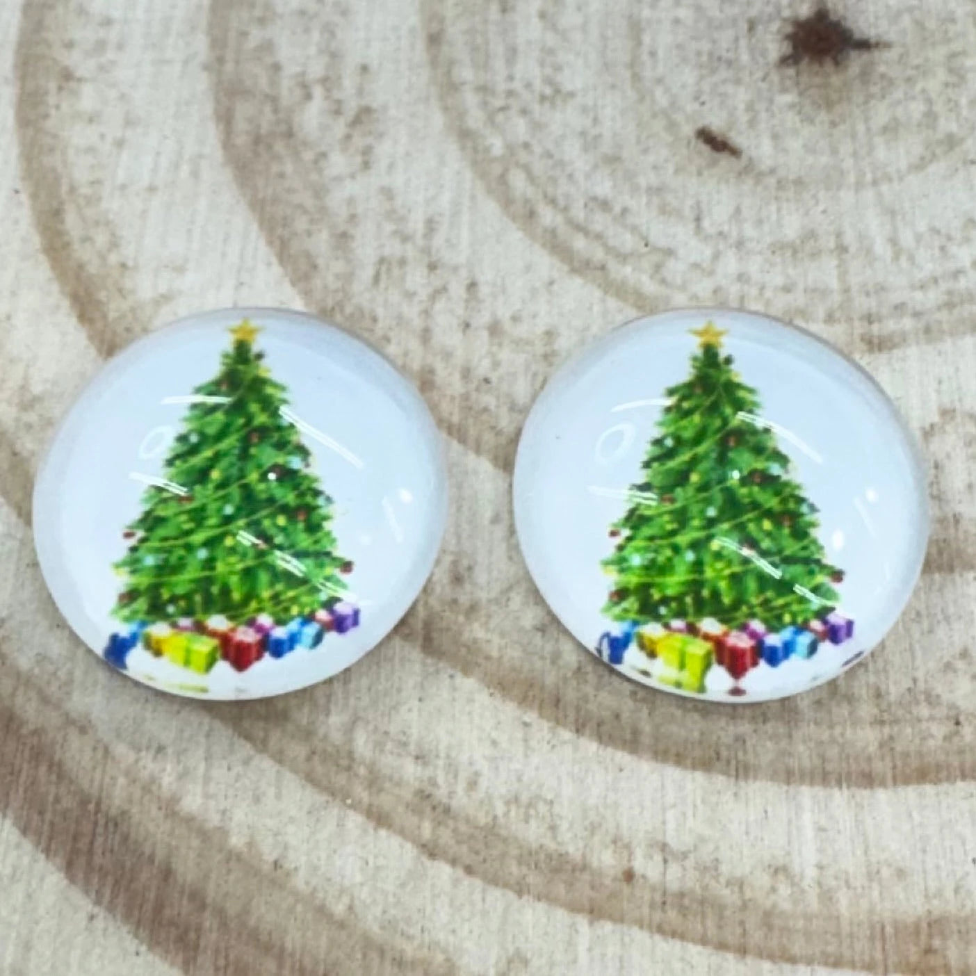 18mm Round Christmas Tree (Sold in Pair) Sundaylace Creations & Bling