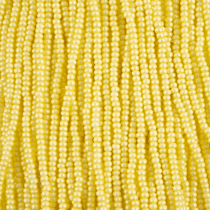 10/0 Chalk Light Yellow Dyed Permalux Opaque Preciosa Seed Beads *STRUNG Hank 10/0 Preciosa Seed Beads