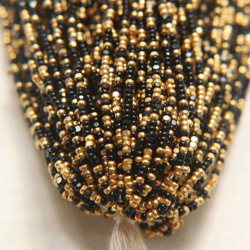 11/0 Charlotte Cut *Premium Seed Bead- Opaque Jet Black Gold Patina MIX *10g Hank* Charlotte Cut Seedbeads