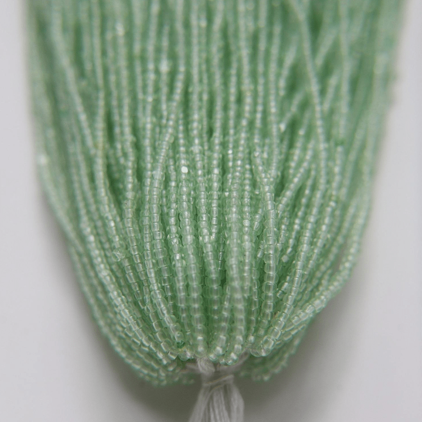 11/0 Charlotte Cut Seed Bead- Chrysolite Green Transparent *10g Hank* Charlotte Cut Seedbeads