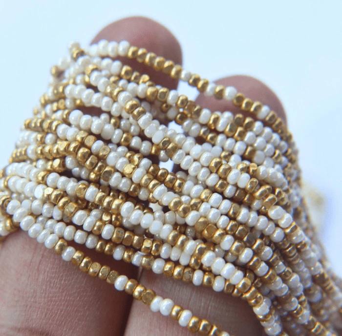 11/0 Charlotte Cut Seed Bead -  Ivory and Gold Patina Mix 10g Charlotte Cut Seedbeads