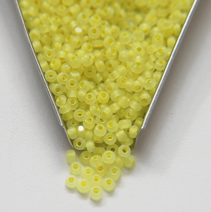 11/0 Charlotte Cut Seed Bead- Opal Neon Yellow 10g (Loose) Charlotte Cut Seedbeads