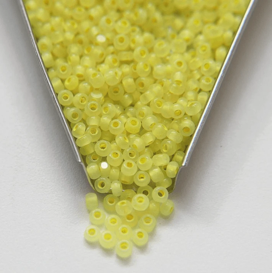 11/0 Charlotte Cut Seed Bead- Opal Neon Yellow 10g (Loose) Charlotte Cut Seedbeads
