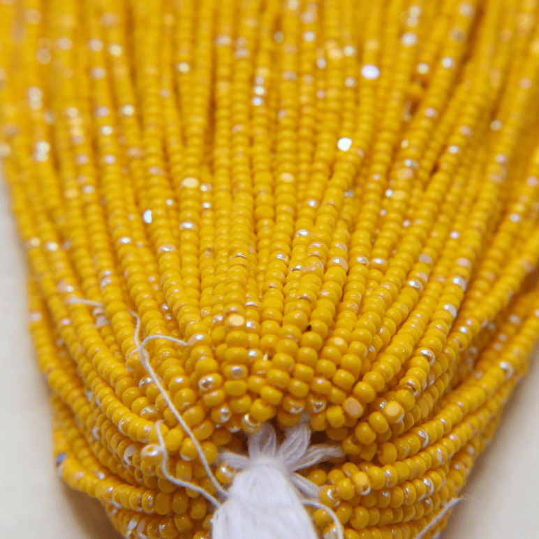 11/0 Charlotte Cut Seed Bead- Patina Opaque Yellow Aurore Boreale AB  *10g Hank* Charlotte Cut Seedbeads