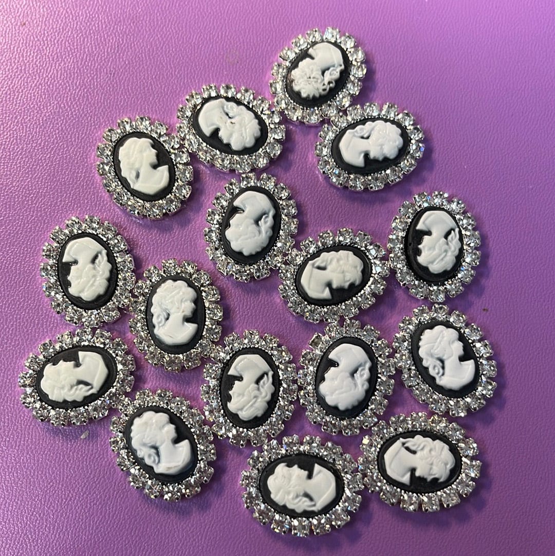 14*20mm "Cameo" Young Lady White and Black Oval in Silver Rhinestone Frame Resin Gem (Sold in Pair) Rhinestone Frame