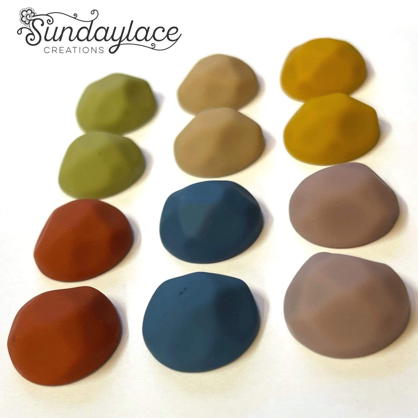 19mm Tumbled Tan Matte Dome Round Resin Gem