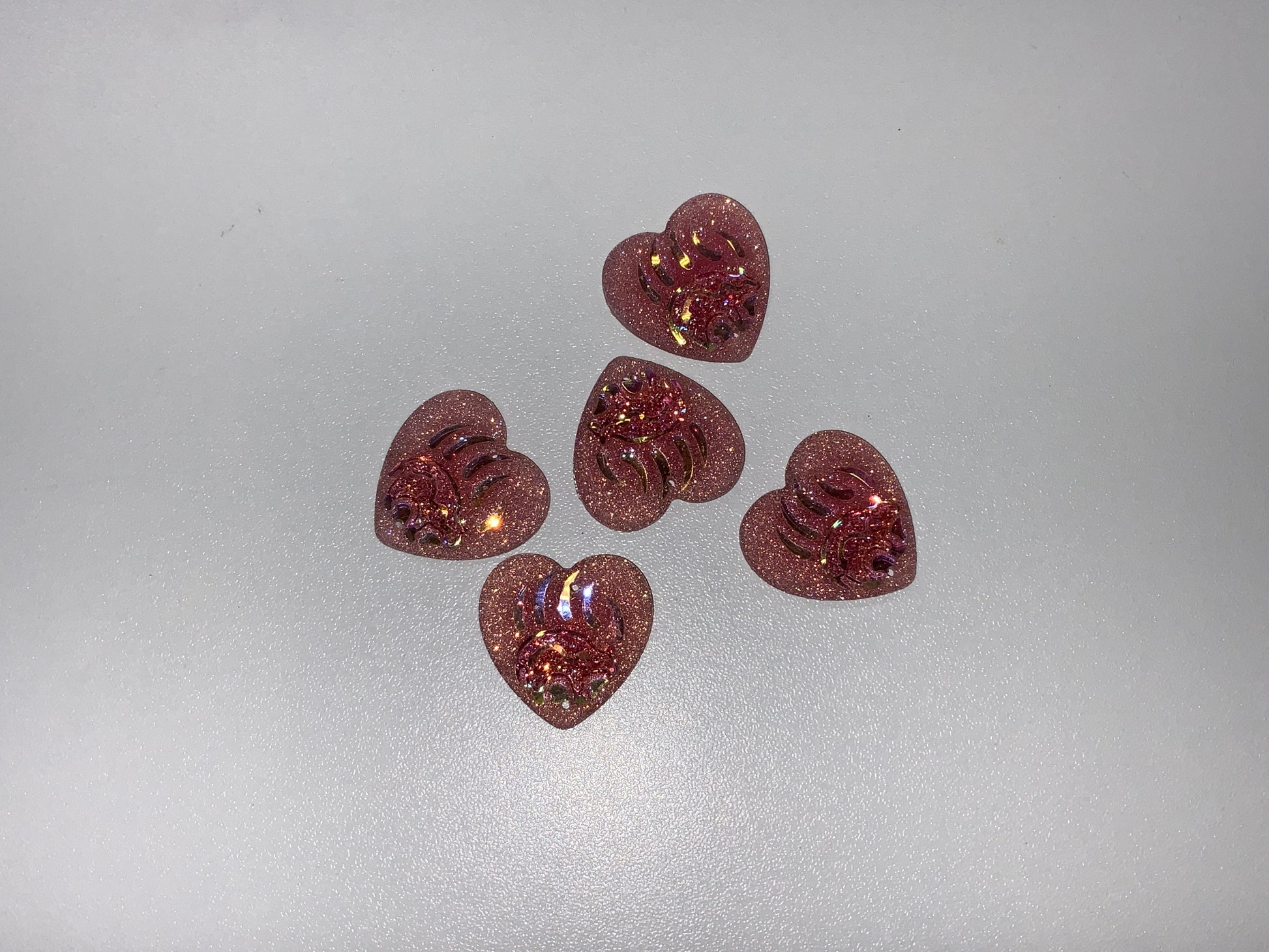25mm Bear PAW Design in HEART Shaped, Sew on, Resin Gem (Sold in Pair) Resin Gems
