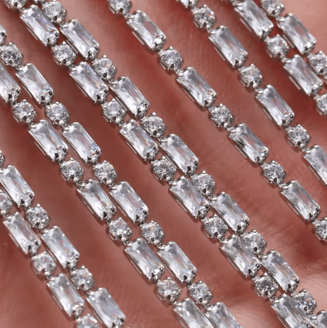 2*2*4mm CLEAR Round/Rectangle Long Alternating Stone with Silver Rhinestone Fancy Metal Chain, Sold in 36" *RARE* SS6 Metal Rhinestone Chain