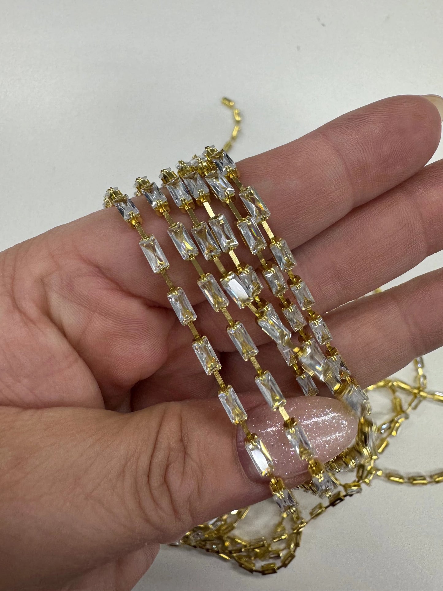 2.5*5mm CLEAR Long Rectangle Stone with Gold Fancy Rhinestone Metal Chain, Sold in yard *RARE* SS6 Metal Rhinestone Chain